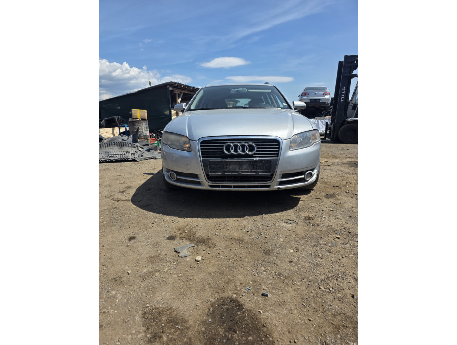 **САМО НА ЧАСТИ***  Audi A4 B7, 2.0TDI, Automatic, Avant 