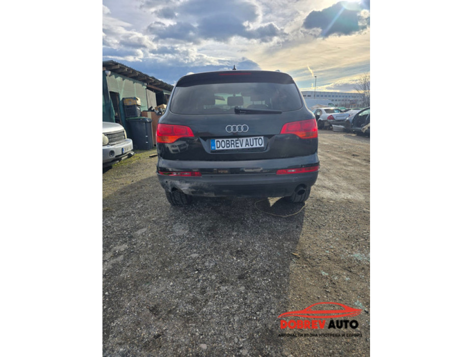 **САМО НА ЧАСТИ***  Audi Q7 3.0TDI, 233кс, ляв волан