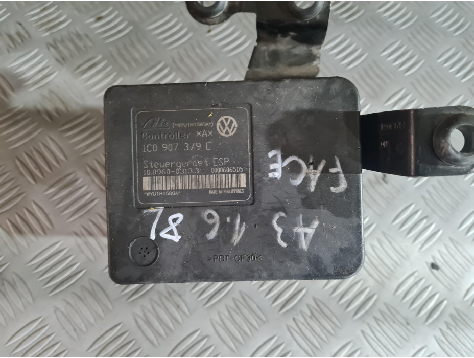 ABS помпа за Audi A3 8L 1.6 i