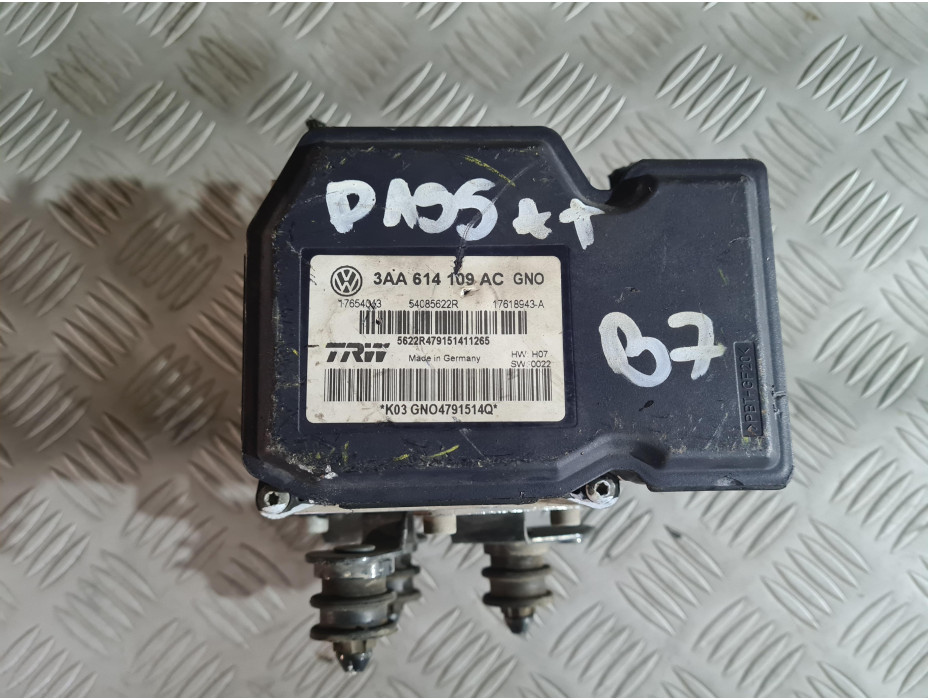ABS помпа за VW Passat B7