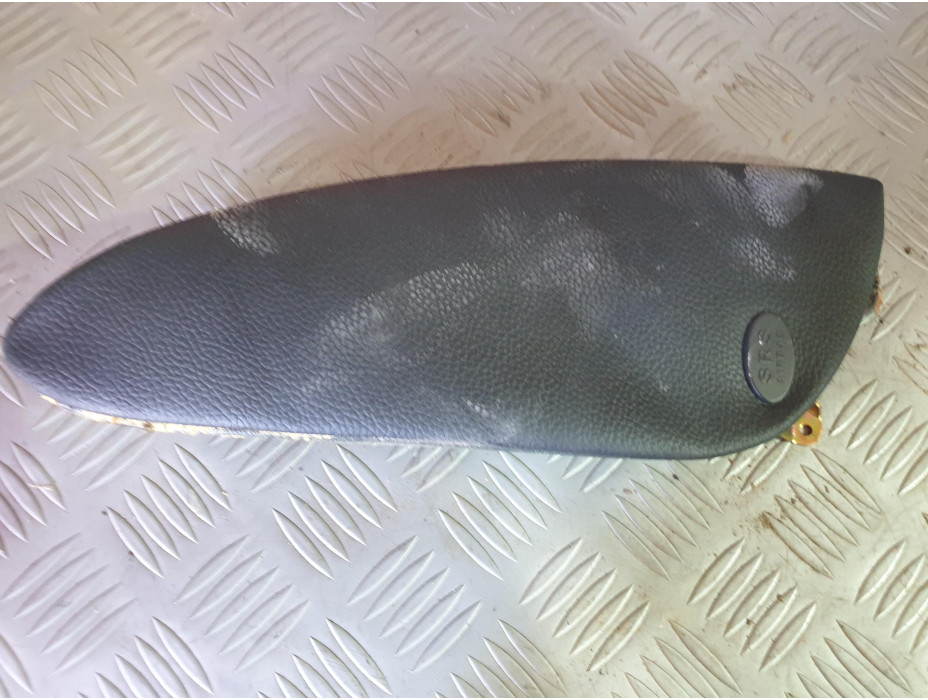 Airbag за предна дясна седалка за Mercedes E Class W211 2.7CDI Airbag за предна дясна седалка за Mercedes E Class W211 2.7CDI