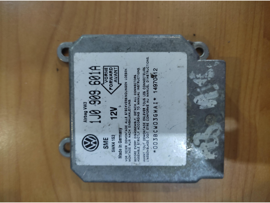 Airbag модул за Audi A3 8L 1.8 i