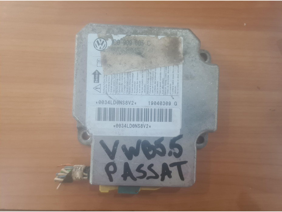 Airbag модул за VW Passat B 5.5