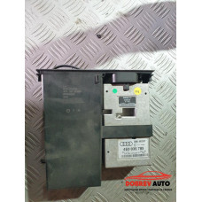 AMI модул за Audi A8 D3 4.2 TDI AMI модул за Audi A8 D3 4.2 TDI