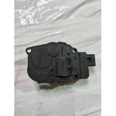 Клапа за парно за Ауди А4 Б8 / Audi A4 B8 2.0 TDI комби, номер 72 Клапа за парно за Ауди А4 Б8 / Audi A4 B8 2.0 TDI комби, номер 72