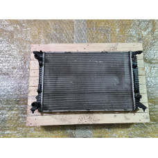 Воден радиатор за Ауди А4 Б8 2.0 ТДИ / Audi A4 B8 2.0 TDI Воден радиатор за Ауди А4 Б8 2.0 ТДИ / Audi A4 B8 2.0 TDI