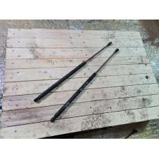 Амортисьори за заден капак за Мерцедес Вито W639 / Mercedes Vito W639