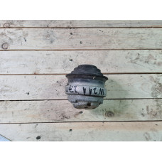 Ляв тампон за двигател за Мерцедес Е270 177кс / Mercedes E270 W211 Ляв тампон за двигател за Мерцедес Е270 177кс / Mercedes E270 W211