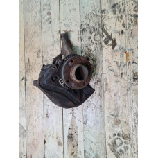 Преден десен шенкел за Фолксваген Пасат Б4 1.9 тди / Volkswagen Passat B4 1.9TDI Преден десен шенкел за Фолксваген Пасат Б4 1.9 тди / Volkswagen Passat B4 1.9TDI