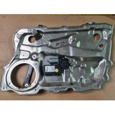 Преден десен стъклоповдигaч за Audi A8 D3 4.0TDI Преден десен стъклоповдигaч за Audi A8 D3 4.0TDI