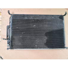Климатичен радиатор за Audi A8 D3 4.0TDI Климатичен радиатор за Audi A8 D3 4.0TDI