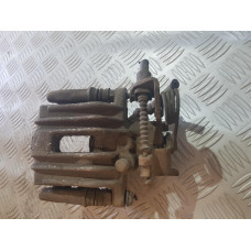 Заден десен спирачен апарат за Ауди А6 Ц5 / Audi A6 C5 2.5 TDI Заден десен спирачен апарат за Ауди А6 Ц5 / Audi A6 C5 2.5 TDI