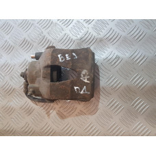 Преден десен спирачен апарат за Audi A3 8L Преден десен спирачен апарат за Audi A3 8L