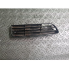 Предна дясна решетка за Audi A4 B5 Предна дясна решетка за Audi A4 B5