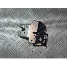 Брава за заден капак за Audi A5 8T