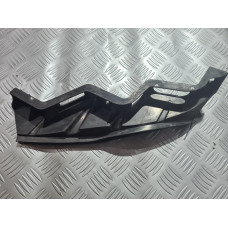 Десен държач за фар за Volkswagen Passat B6