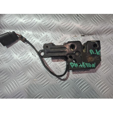 Брава за преден капак за Volkswagen Phaeton Брава за преден капак за Volkswagen Phaeton