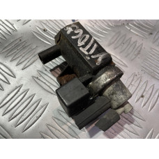 Вакуум клапан за Mercedes Vito W639 2.2CDI Вакуум клапан за Mercedes Vito W639 2.2CDI