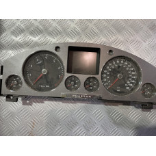 Километраж за Volkswagen Phaeton 4.2i - десен волан Километраж за Volkswagen Phaeton 4.2i - десен волан