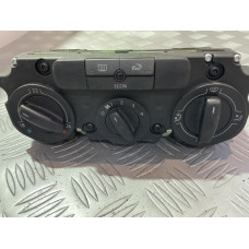 Управление за климатик за Volkswagen Golf 5 Управление за климатик за Volkswagen Golf 5