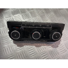 Управление за климатроник + подгрев за Фолксваген Пасат Б7 / VW Passat B7 2.0 TDI Управление за климатроник + подгрев за Фолксваген Пасат Б7 / VW Passat B7 2.0 TDI