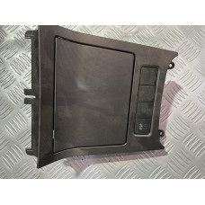 Преден пепелник за Volkswagen Golf 5