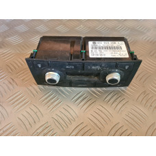 Управление за заден климатроник за Audi A8 D3 4.2i Long Управление за заден климатроник за Audi A8 D3 4.2i Long