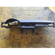 Арматурно табло за Audi A8 D3 4.2i Long Арматурно табло за Audi A8 D3 4.2i Long