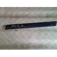 Задна лява горна лайсна за Audi A3 8P Hatchback