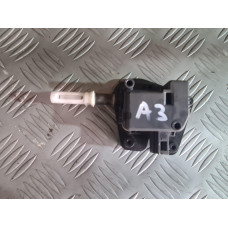 Моторче за отваряне на заден капак за Audi A3 8P Hatchback