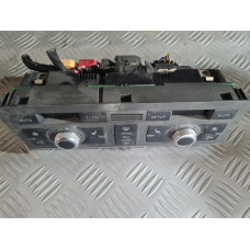 Управление за климатроник за Audi A6 C6 2.7 TDI Quattro Управление за климатроник за Audi A6 C6 2.7 TDI Quattro