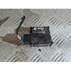 Моторче за клапа на парно- 240 за Audi A6 C6 2.7 TDI Quattro