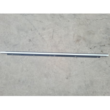 Предна лява водобранна лайсна Audi A6 C6 2.7 TDI Quattro