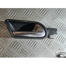 Задна дясна вътрешна дръжка за VW Golf 5 1.6SFI