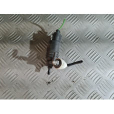 Пръскалка за чистачки за VW Golf 5 1.6FSI Пръскалка за чистачки за VW Golf 5 1.6FSI