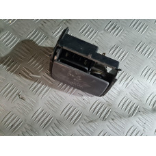 Пепелник за Mercedes A 170 CDI W 168 Пепелник за Mercedes A 170 CDI W 168