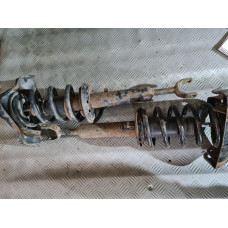 Предни макферсони за Audi A4 B5 1.8 I Sedan Предни макферсони за Audi A4 B5 1.8 I Sedan