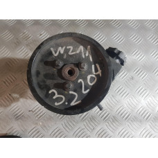 Хидравлична помпа за Мерцедес Е 320 комби / Mercedes E 320 W211 Хидравлична помпа за Мерцедес Е 320 комби / Mercedes E 320 W211