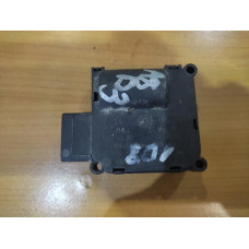 Моторче за клапи за парно - 108 за Audi A8 D3