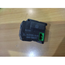 Моторче за клапа за парно - 162 за VW Phaeton Моторче за клапа за парно - 162 за VW Phaeton