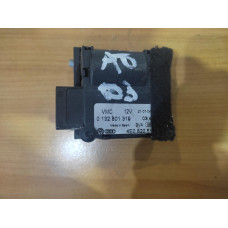 Моторче за клапа за парно - 170 за Audi A8 D3 Моторче за клапа за парно - 170 за Audi A8 D3