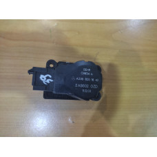 Моторче за клапа за парно - 39 за Mercedes E Class W211 Моторче за клапа за парно - 39 за Mercedes E Class W211