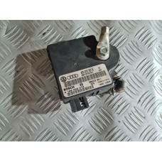 Модул за акумулатор за Audi A6 C6 3.2 FSI Quattro Модул за акумулатор за Audi A6 C6 3.2 FSI Quattro