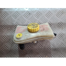 Казанче за спирачна течност за Audi A6 C6 3.2 FSI Quattro