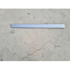 Предна лява външна лайсна за Audi A6 C6 3.2 FSI Quattro