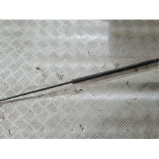 Амортисьор за преден капак за VW Passat B6 2.0 TDI BMP