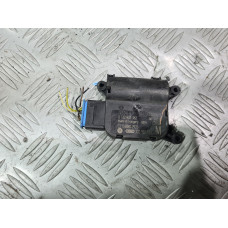 Моторче за клапа за парно - 350 за VW Passat B6 2.0 TDI ВМР Моторче за клапа за парно - 350 за VW Passat B6 2.0 TDI ВМР