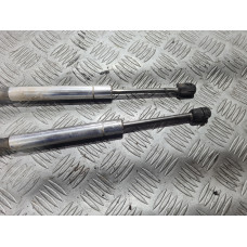 Амортисьори за заден капак за VW Passat B5 2.5 TDI