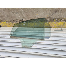 Задно дясно стъкло за VW Passat B5 2.5 TDI - Седан