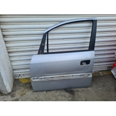 Предна лява врата за Opel Zafira a 2.2 i 147 к.с.